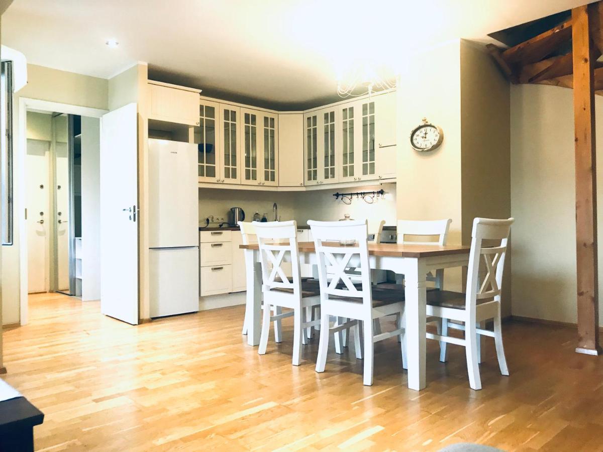 Cozy City Penthouse Apartment, Free Parking Tallin Zewnętrze zdjęcie